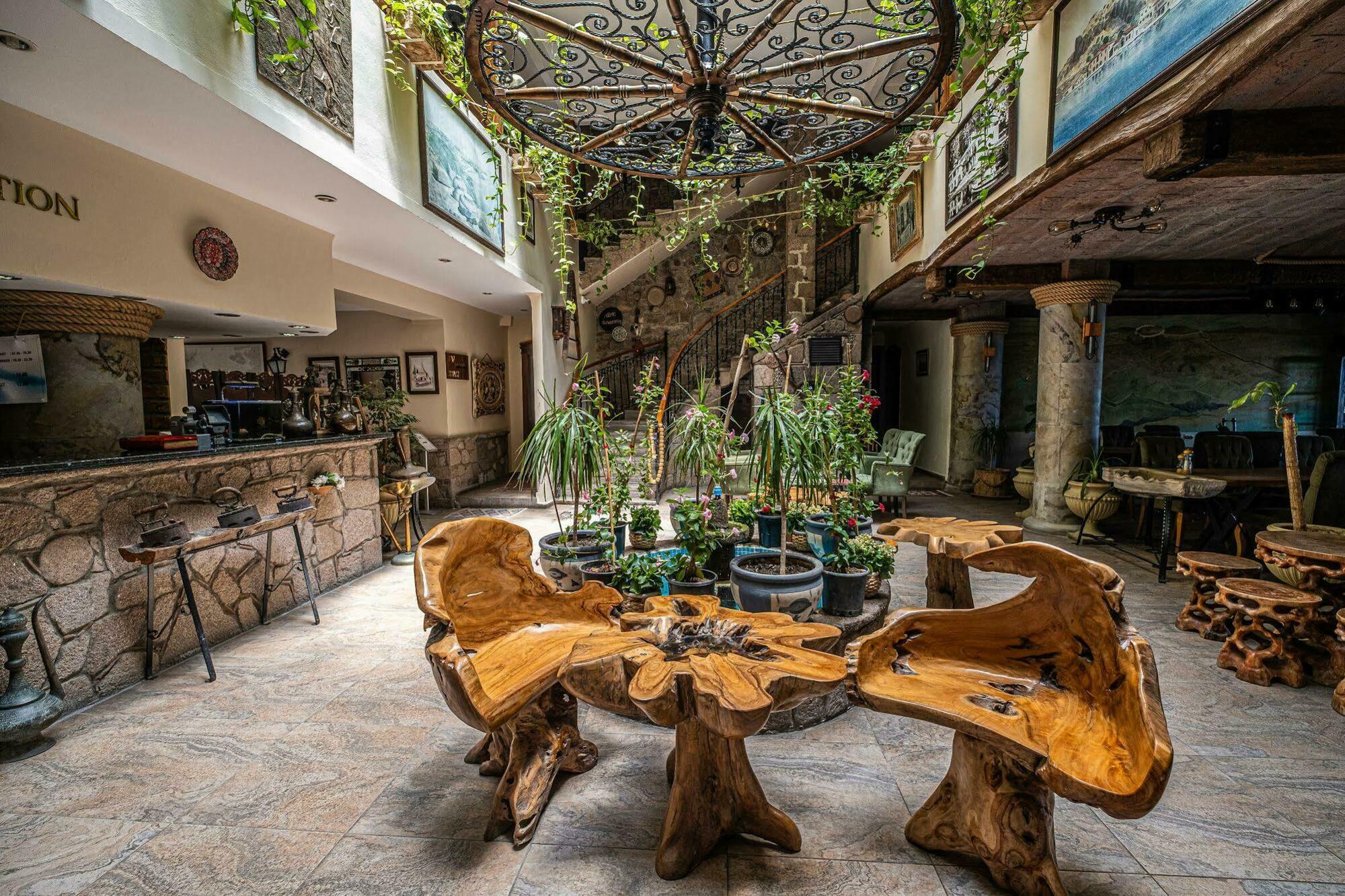 Assos Kervansaray Hotel - Special Category Экстерьер фото